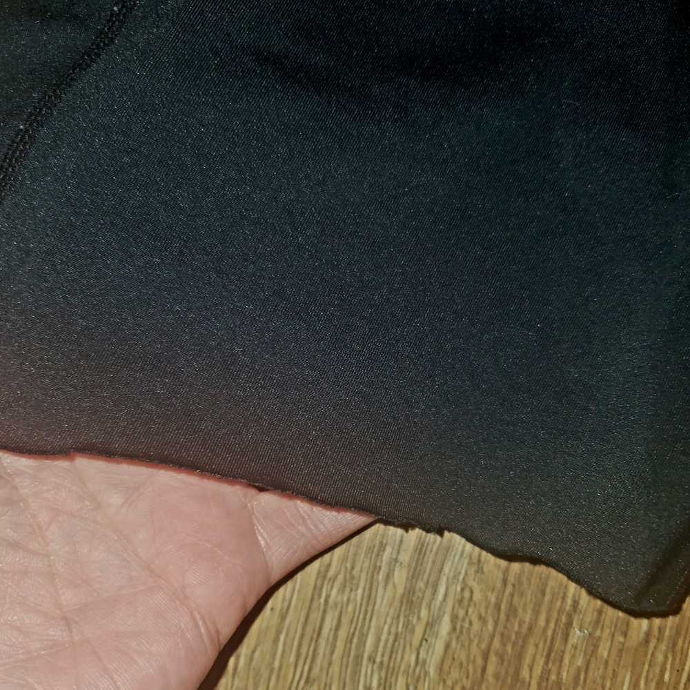 Nike Black Sports Bra and Leggings Set - Picture 3 of 13